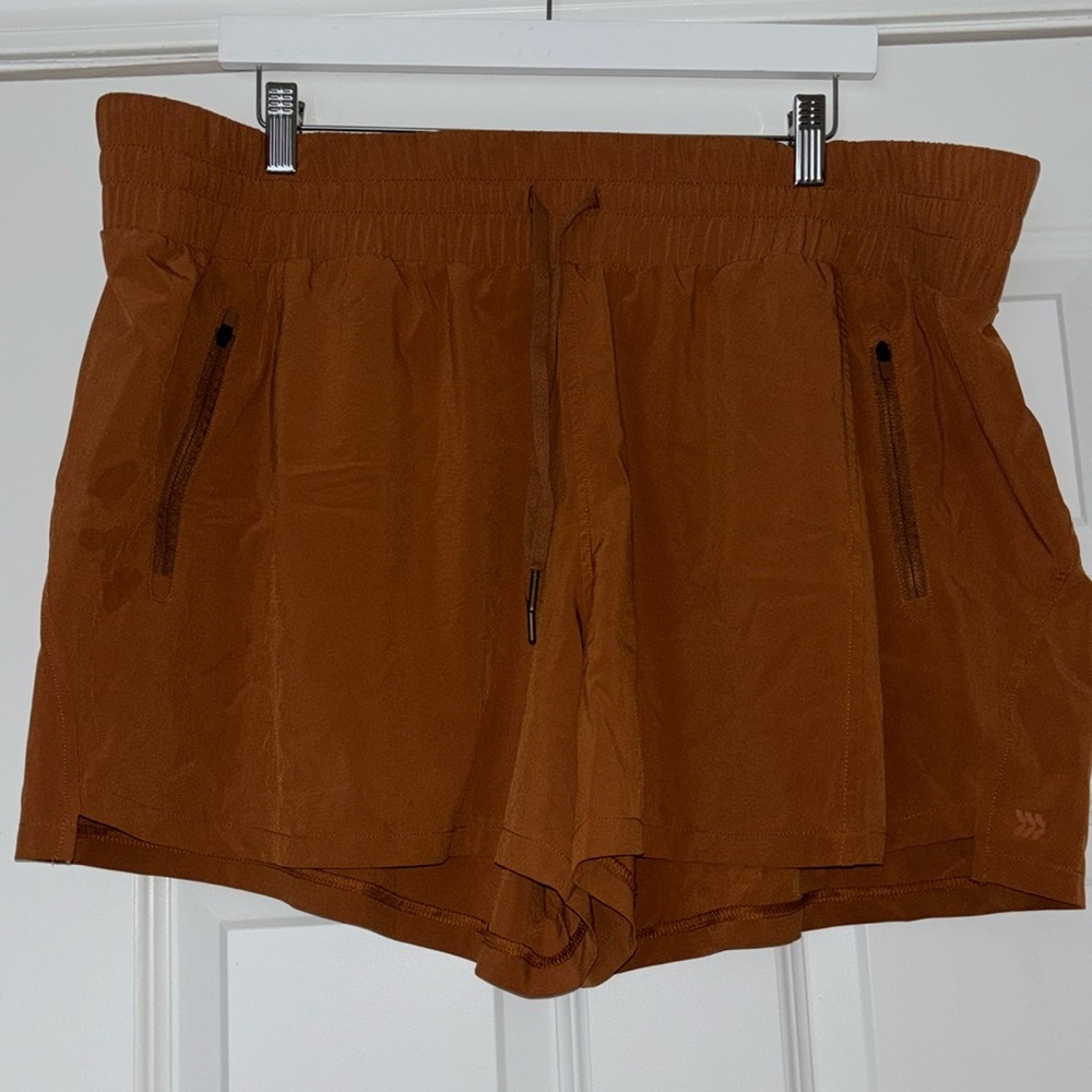 Women’s Plus Size Active Shorts